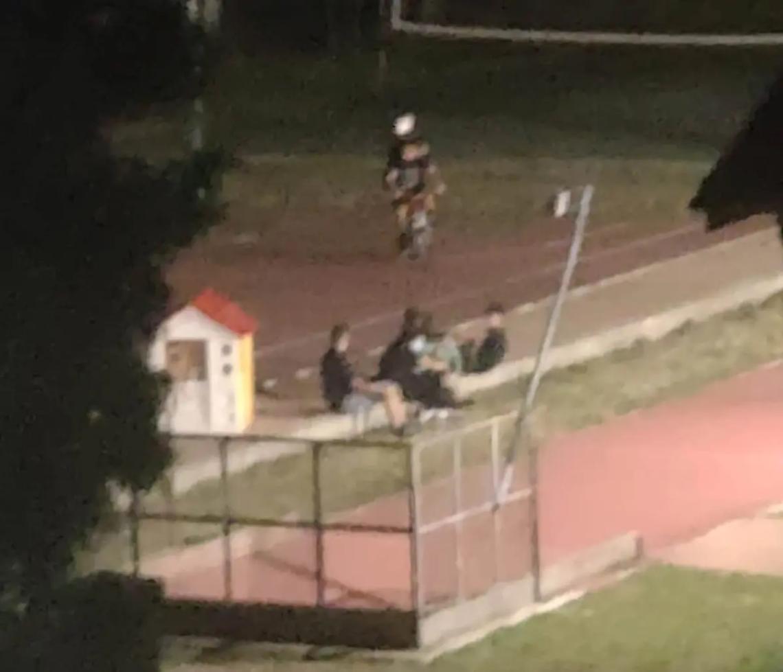 Stop agli incivili: il parco chiude alle 21