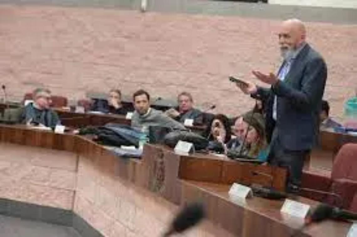 FdI: &laquo;Sindaco inverta la rotta prima che sia tardi&raquo;