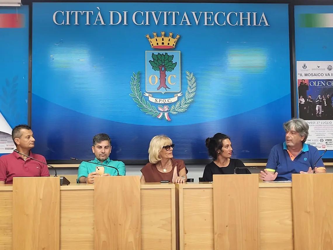 Il Mosaico...va in porto: si accendono i riflettori a Porta Livorno