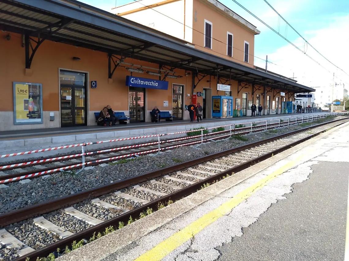 Stazione Fs, Magliani a Rfi: &laquo;Si ripristini la funzionalit&agrave; dei bagni&raquo;