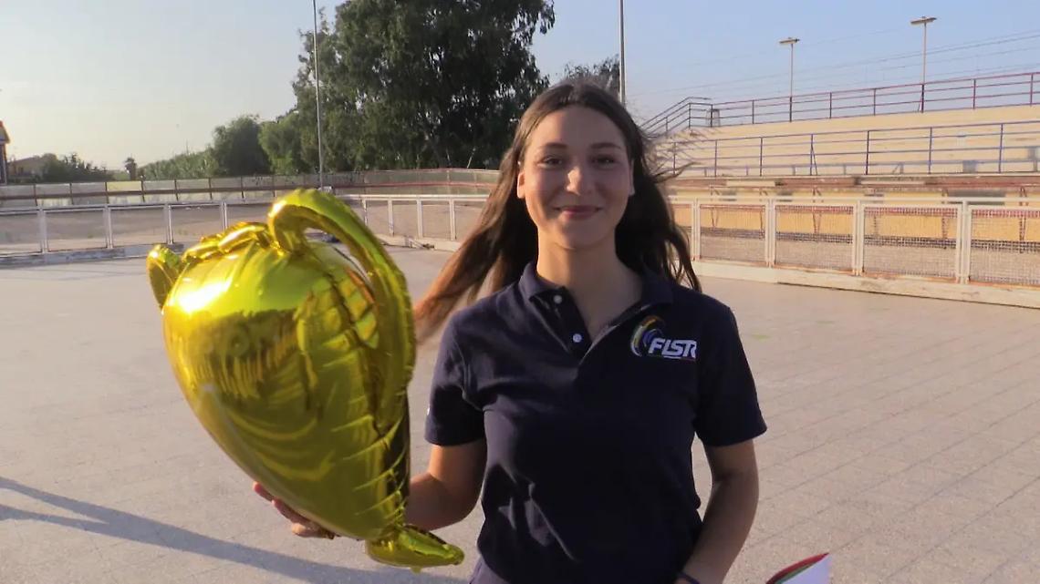 Calorosa accoglienza per Elisa Folli