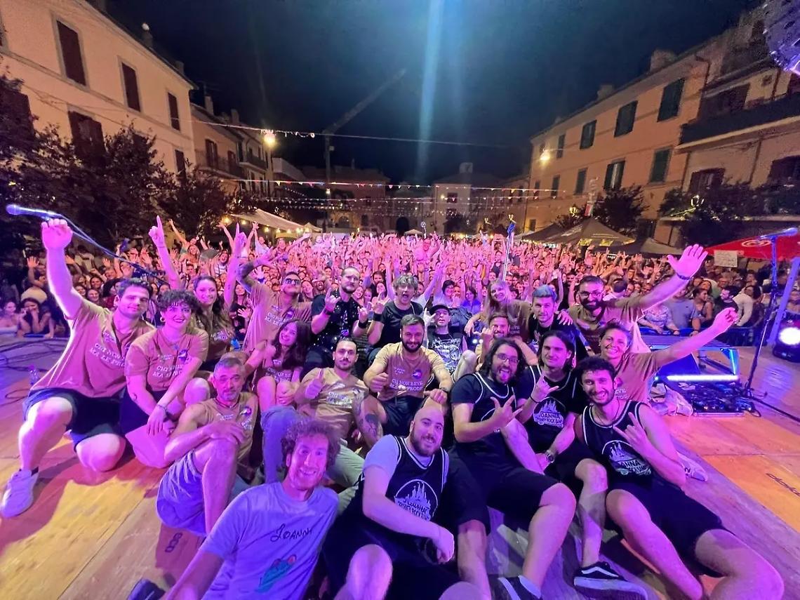 Musica e birra artigianale: pienone nel fine settimana sul colle falisco