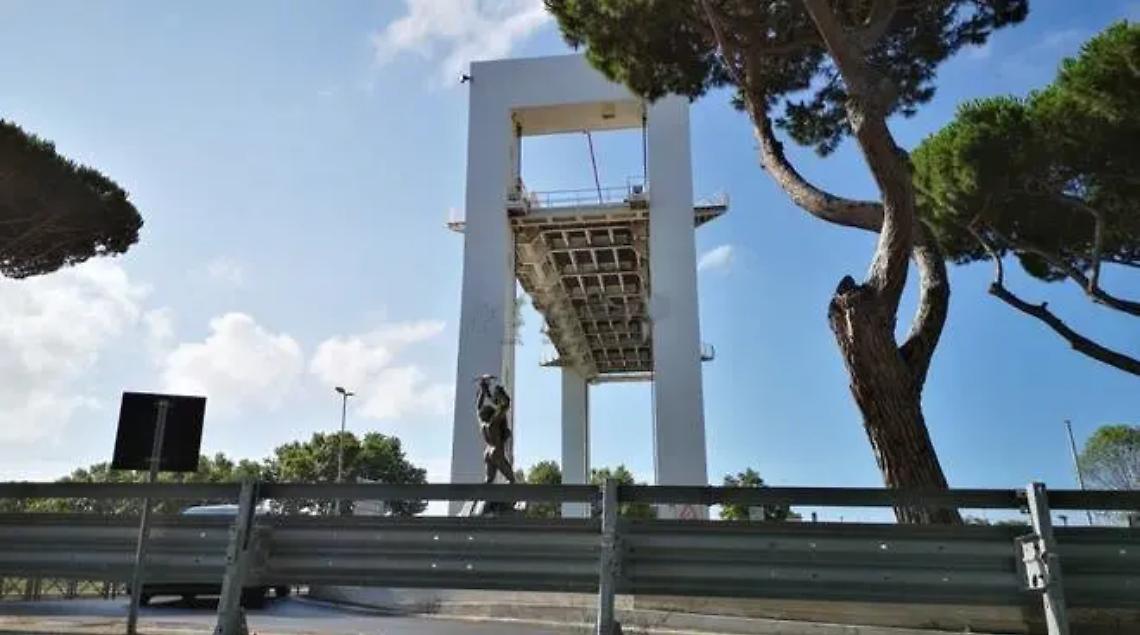 Ponte 2 Giugno, nuovi orari di apertura