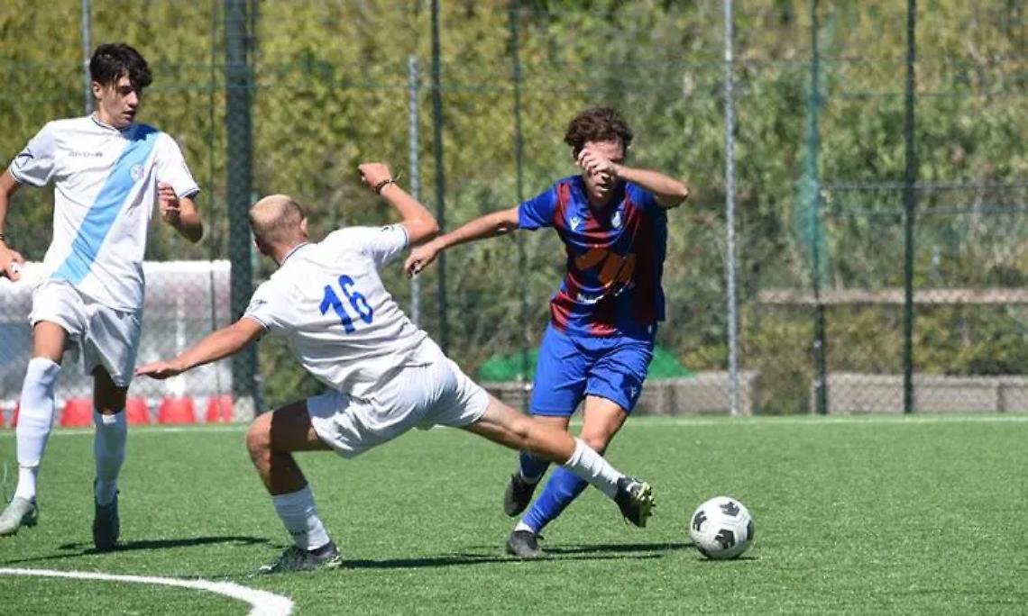 Vecchia, dopo Ngom firma anche Tiziano Costantini