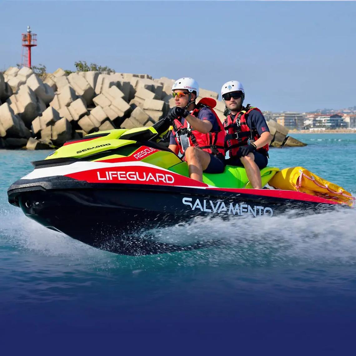Moto d&rsquo;acqua per la sicurezza in mare al Lido, Sant&rsquo;Agostino e Saline