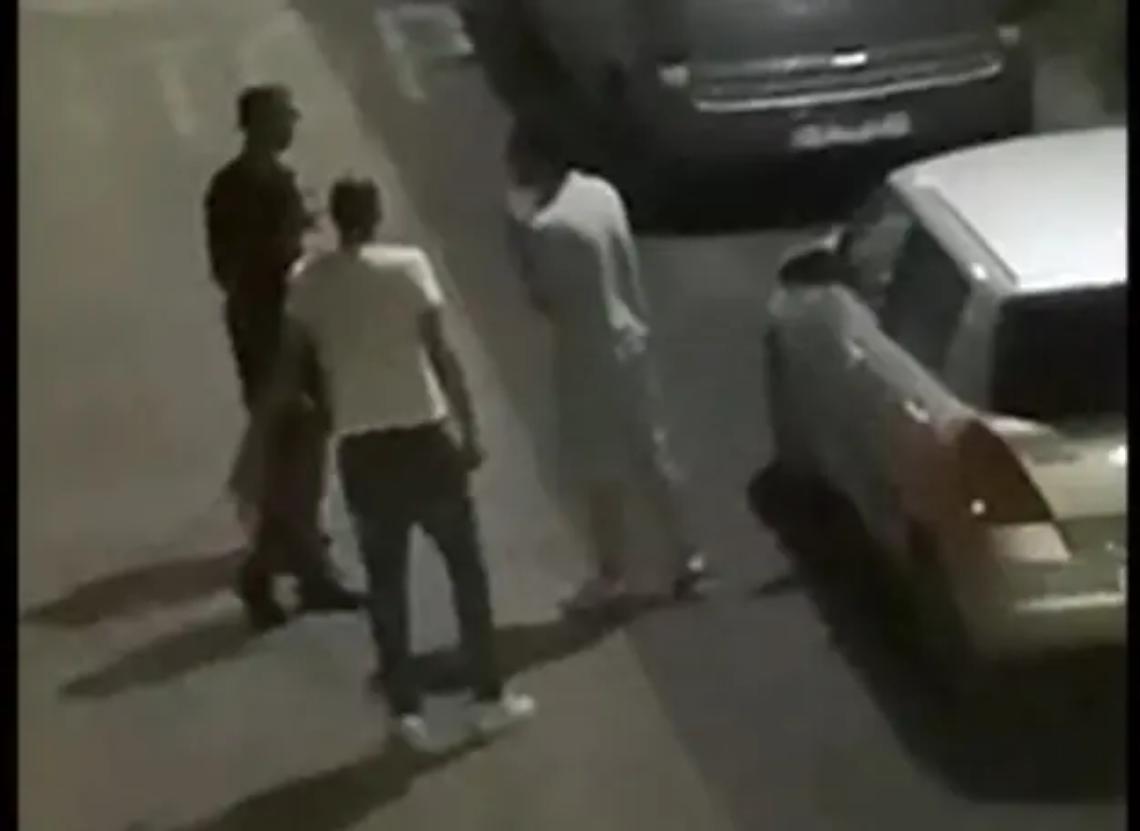 Pizzicato a rubare rischia il linciaggio