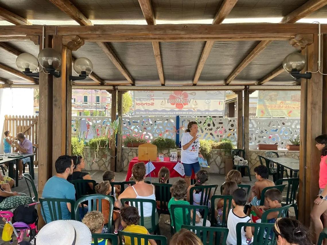 &ldquo;Nati per leggere al mare&rdquo;. Musiche e letture per i bimbi