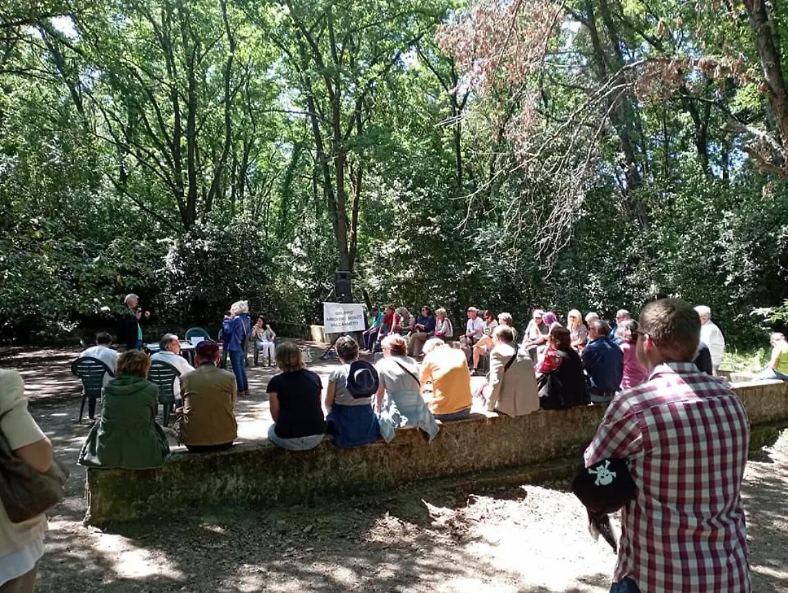 Reperti romani nel bosco, i cittadini chiedono al Comune di attivarsi per il recupero dei &ldquo;tesori&rdquo;