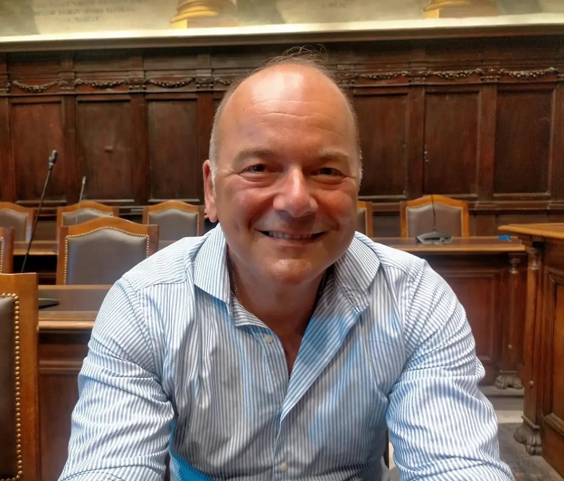 &laquo;Attacco il ciuffo al chiodo ma sono Facchino per sempre&raquo;