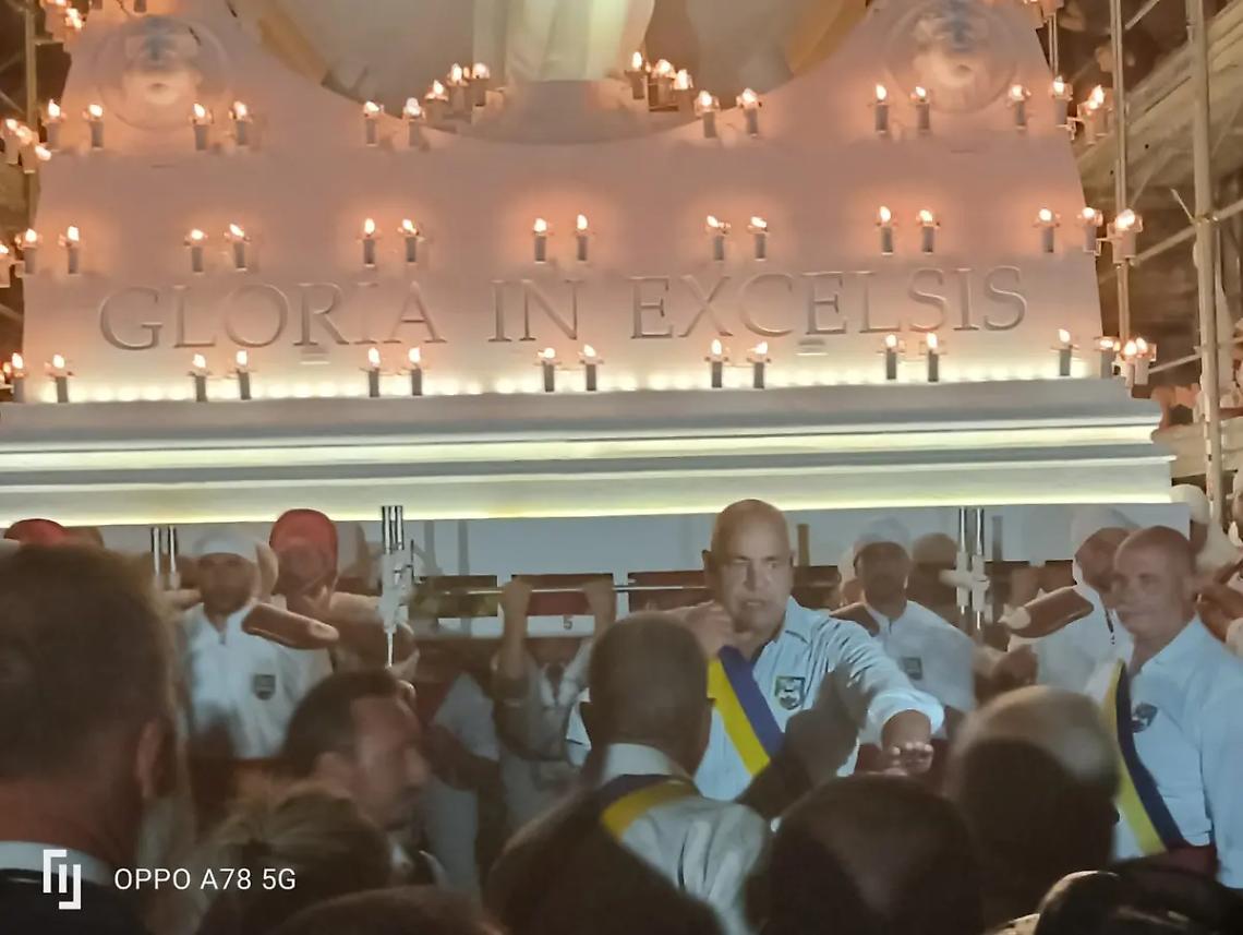 Santa Rosa: partito il trasporto della Macchina