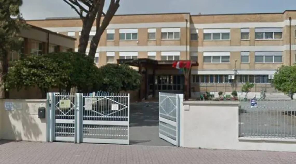 Gli studenti tornano in classe, Alessio Coronas : &laquo;Non smettete di credere nel futuro. Non sarete mai soli&raquo;