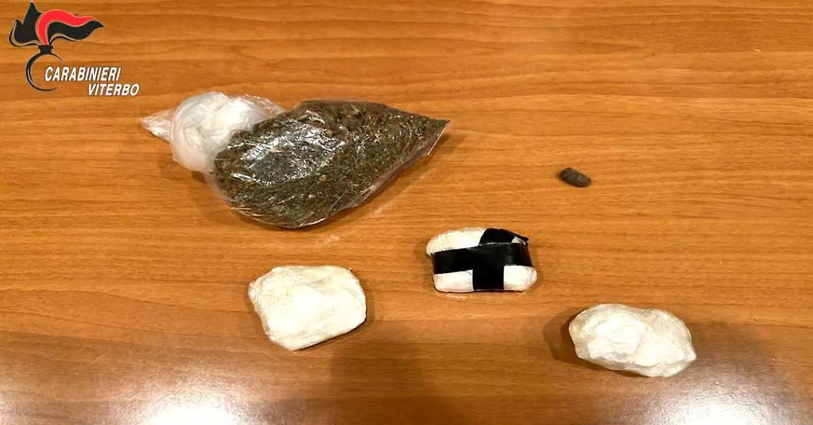 Viterbo: fermato per un controllo e trovato con la cocaina