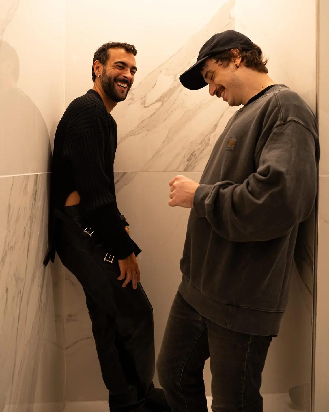 &ldquo;Un&rsquo;altra storia&rdquo;, ecco il nuovo singolo di Mengoni