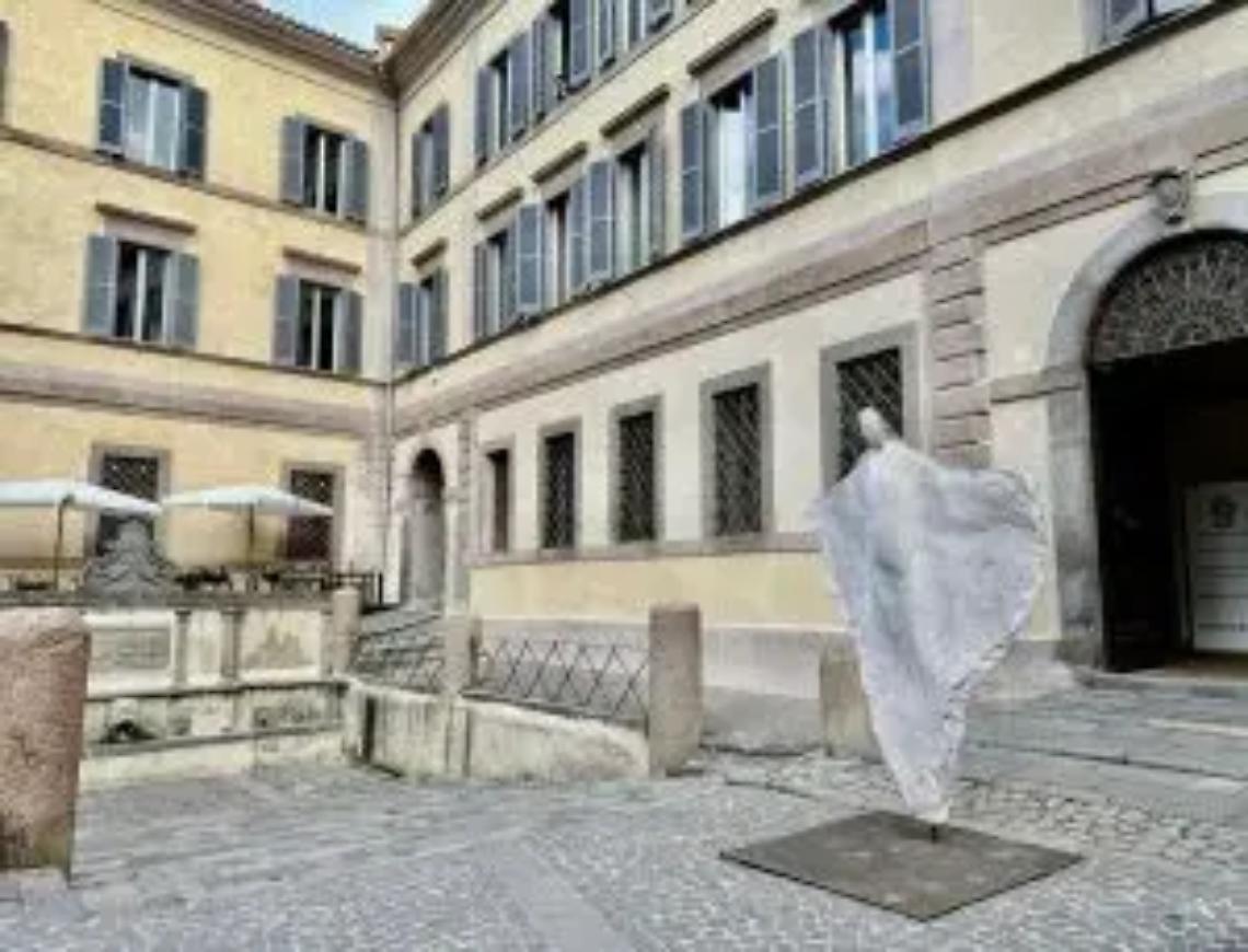 In piazza San Rocco arrivano le &ldquo;Rivelazioni di Oliviero Rainaldi&rdquo;