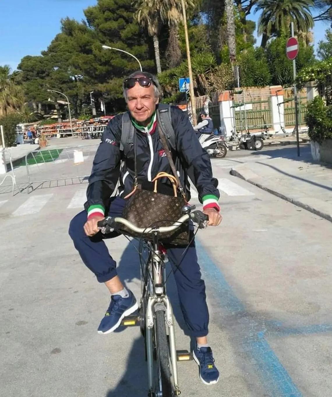 C6H12O6, in ricordo di Marco Corti