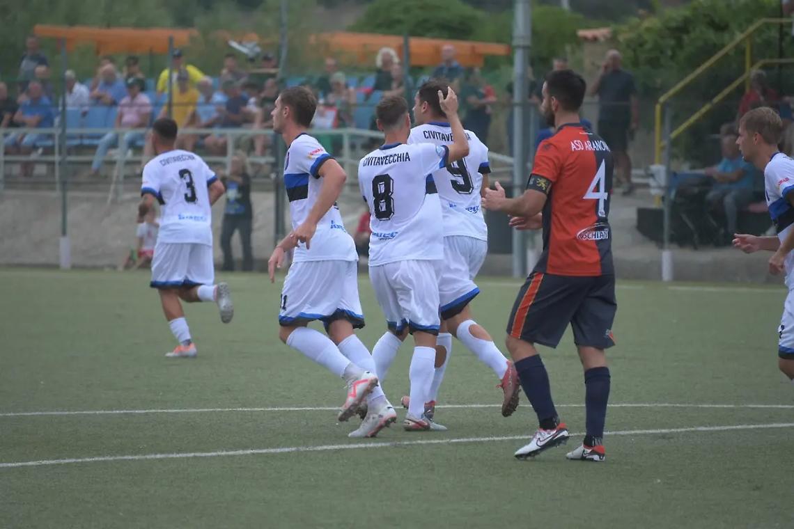 Vecchia a caccia dei quarti di Coppa Italia