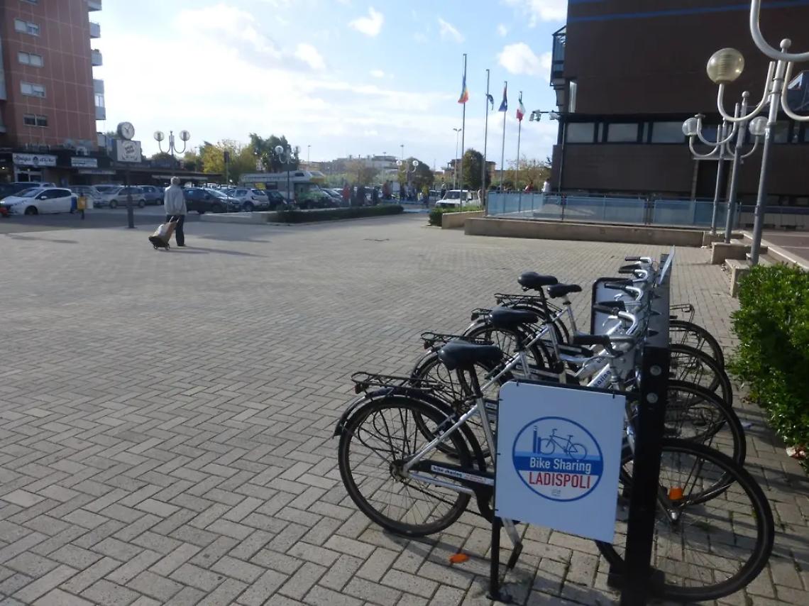 Bike sharing, il Comune ci riprova. Venti bici elettriche in varie zone