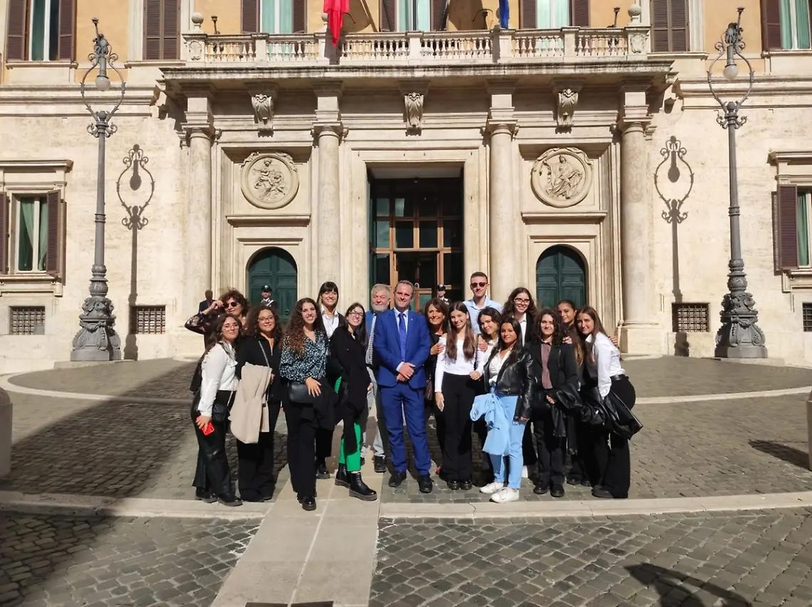 Scuola, Battilocchio(FI): benvenuti alla Camera studenti di Lampedusa