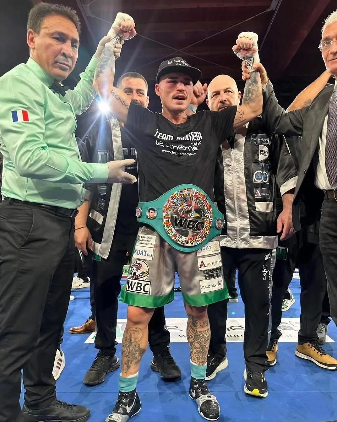 Magnesi, strada spianata verso la vetta