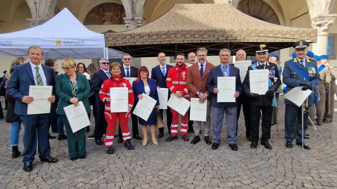 Viterbo, celebrata la giornata delle Forze Armate