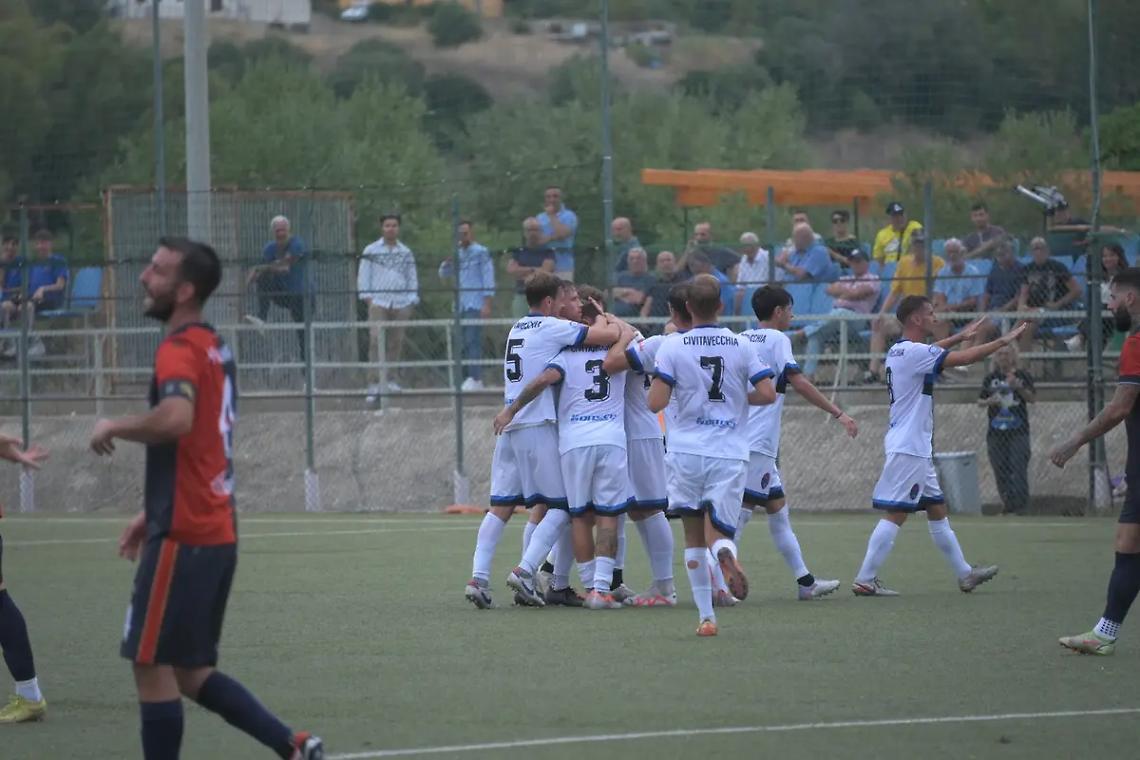 Tris della Vecchia all&rsquo;Aurelio: nerazzurri ai quarti di finale