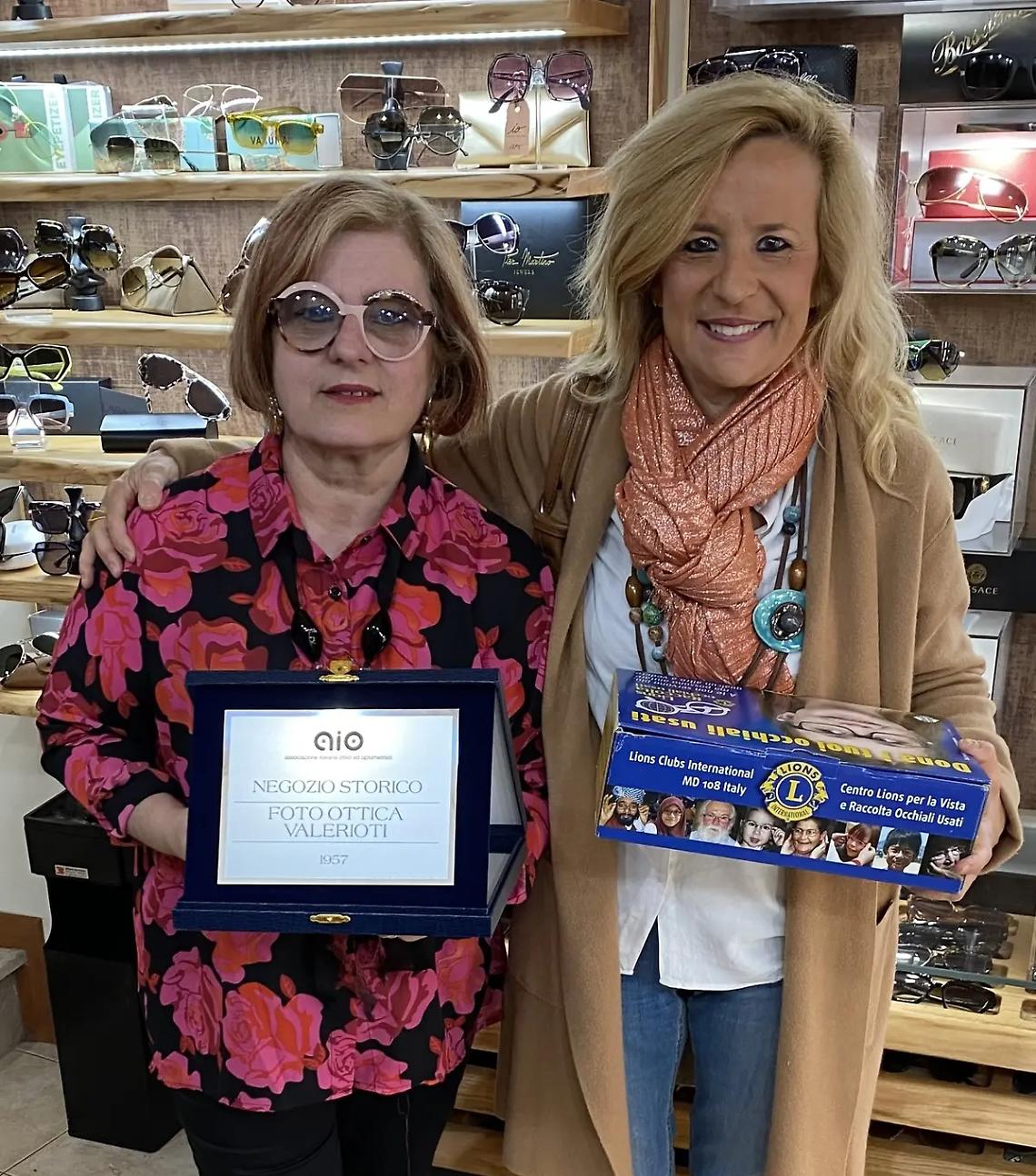 LIONS CLUB TARQUINIA Continua con successo la raccolta degli occhiali usati