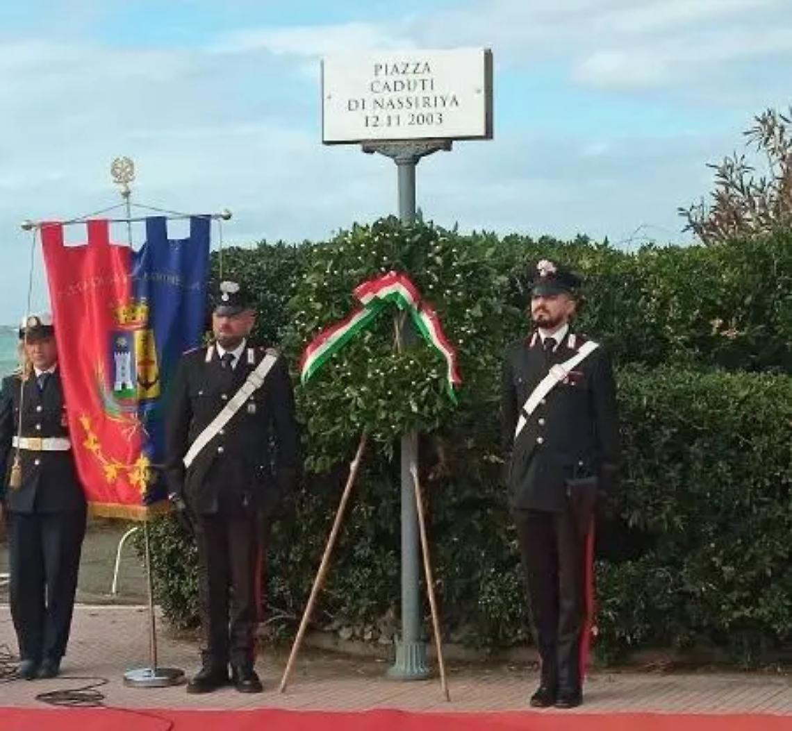 Santa Marinella, partecipata cerimonia nella piazza intitolata ai Caduti di Nassirya