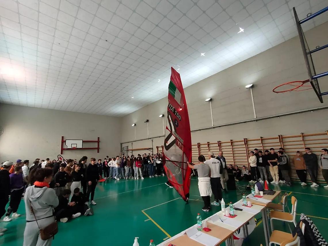 Al &ldquo;Calamatta&rdquo; lezione di sport con la nazionale italiana di Windsurf