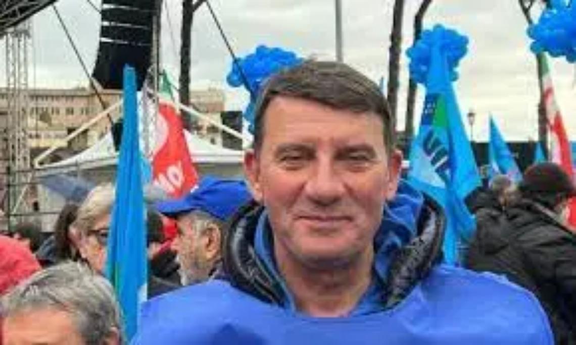 &laquo;Lavoratori e pensionati, basta essere il bancomat dello Stato&raquo;