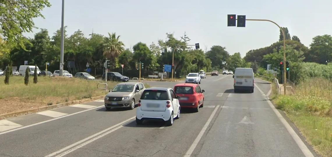 Il semaforo tra l&rsquo;Aurelia e la Doganale un incubo per gli automobilisti