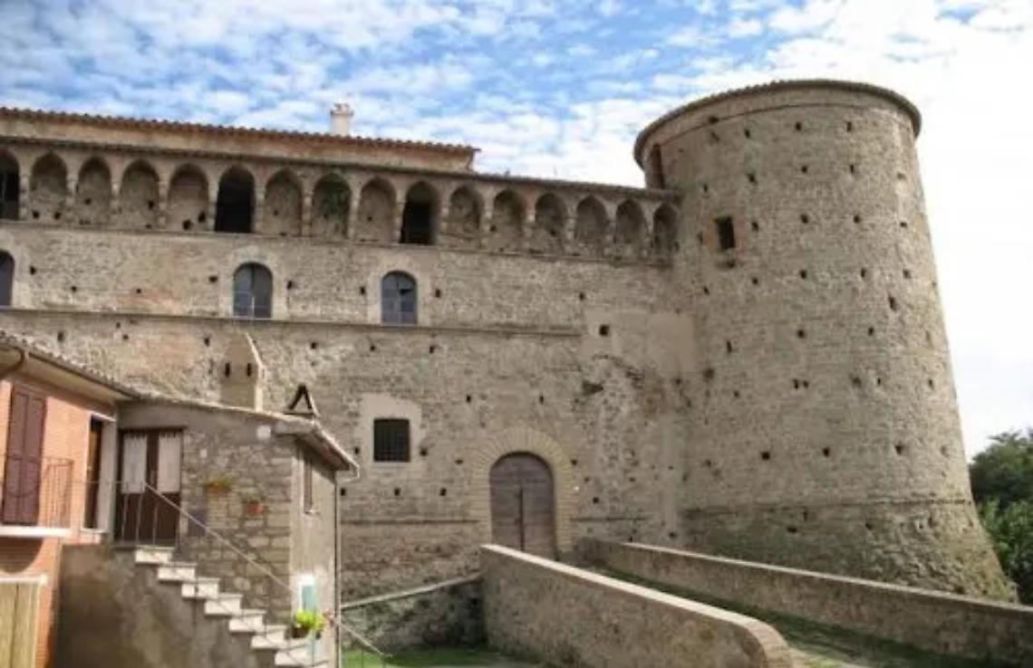 Mostra al castello Baglioni