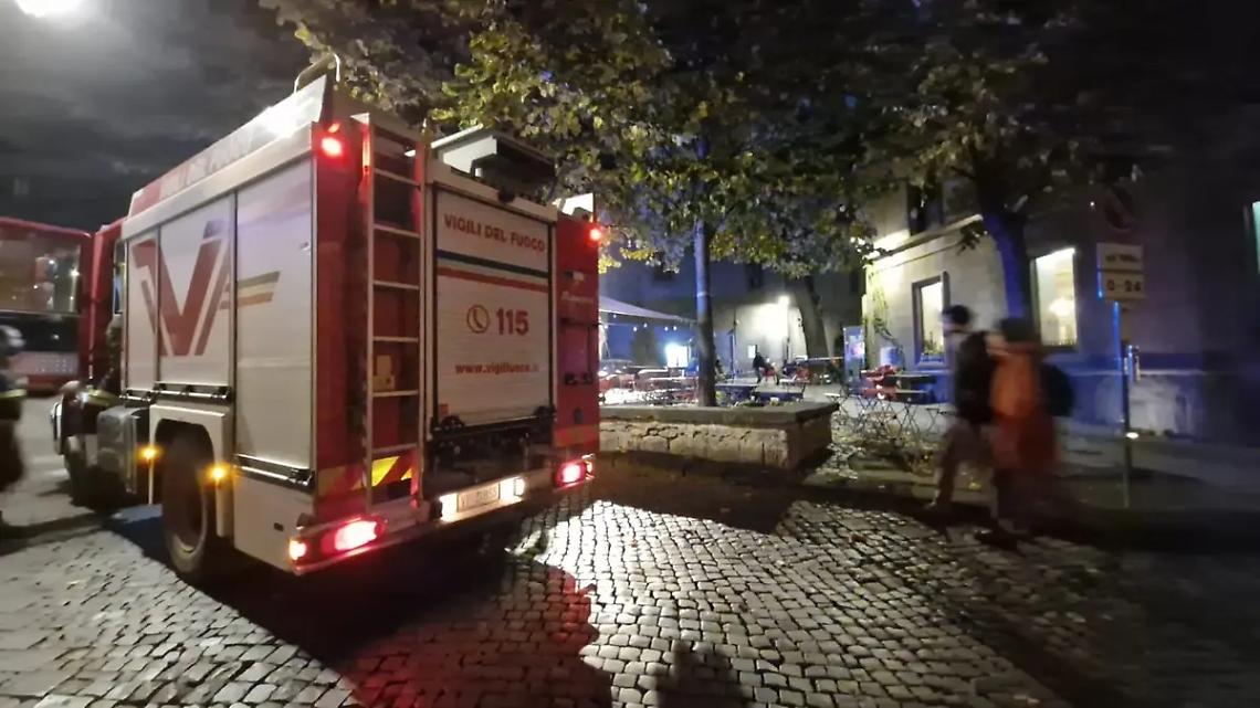 Viterbo: incendio di un forno a gas in un ristorante