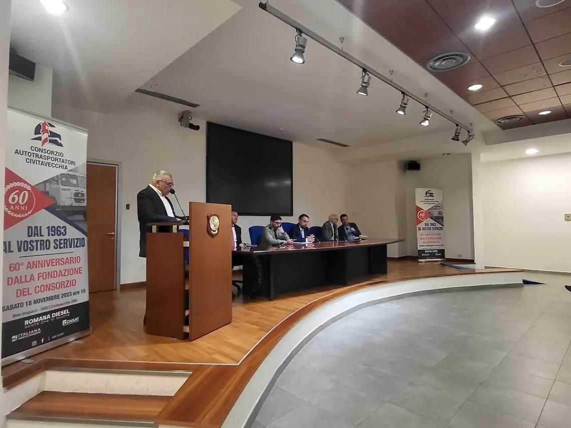 Sessant&rsquo;anni di autotrasporto a Civitavecchia: tante le sfide da vincere