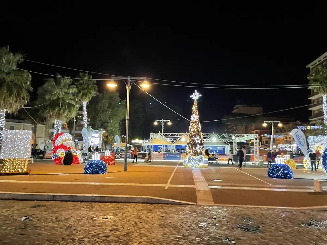 &laquo;Una stagione da leoni&raquo;, il Comune &ldquo;gioca&rdquo; sul Natale