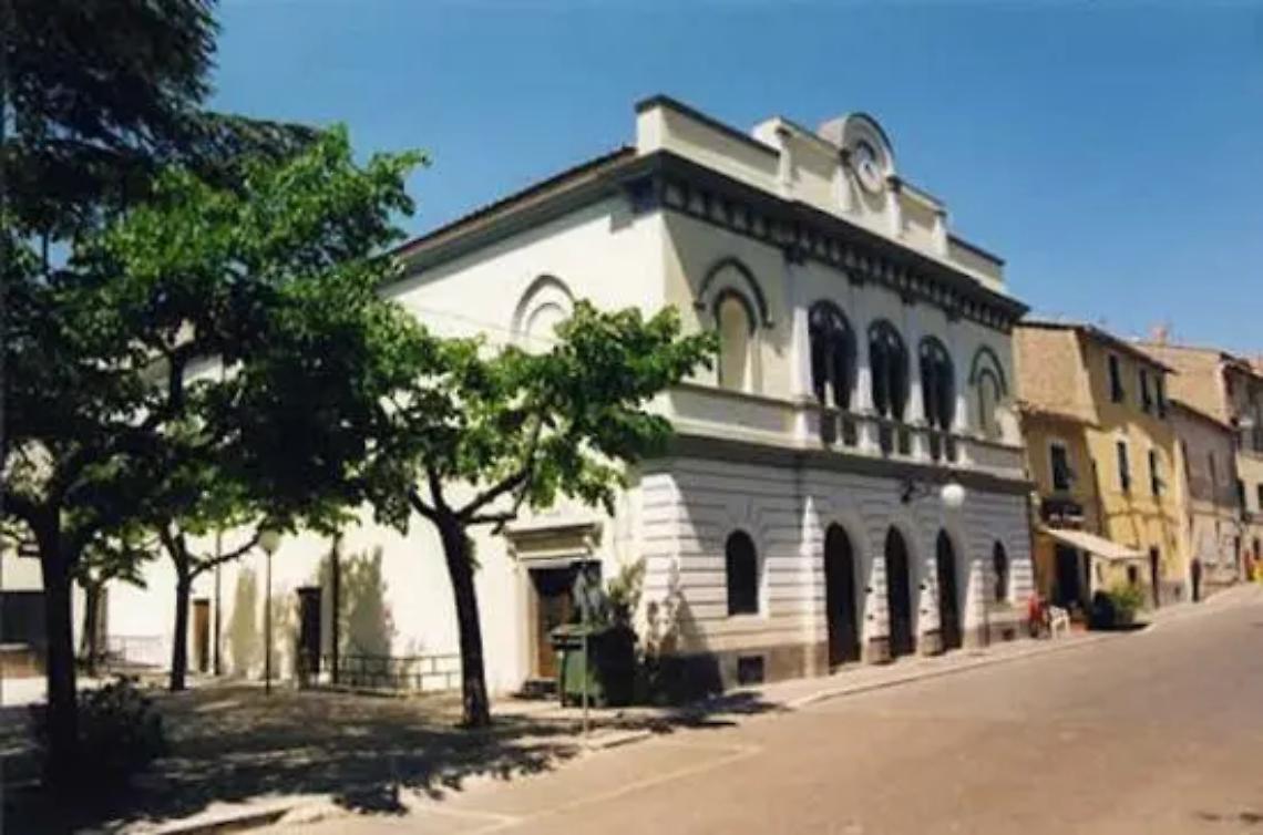 Al via la stagione teatrale al Bonaparte