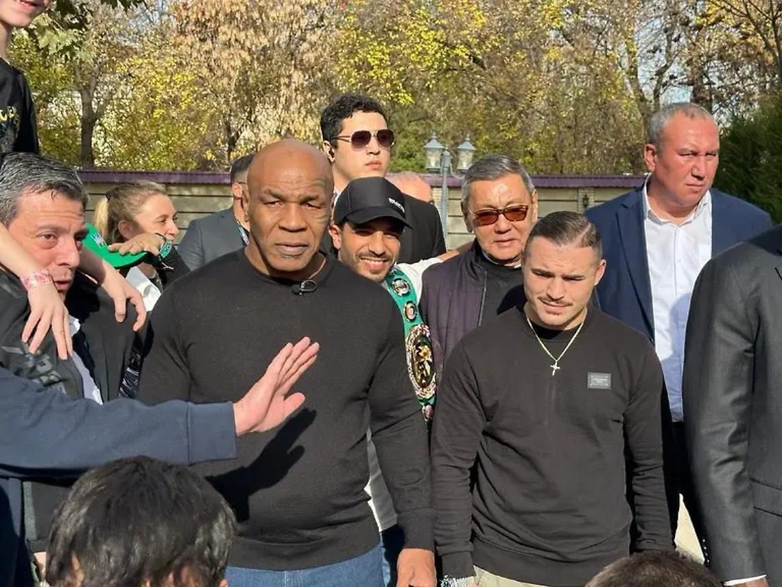 &laquo;Emozione immensa incontrare Mike Tyson&raquo;