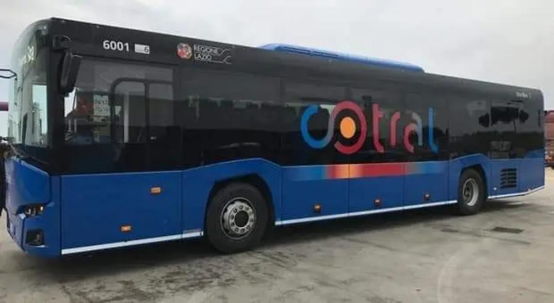 Bus Cotral, il gioved&igrave; non passa nel centro del paese: &egrave; protesta