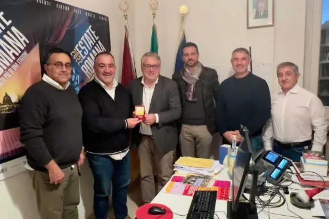 Apre la sala di lettura &ldquo;Officina delle idee&rdquo; per tutte le ragazze e i ragazzi dai 12 anni in su