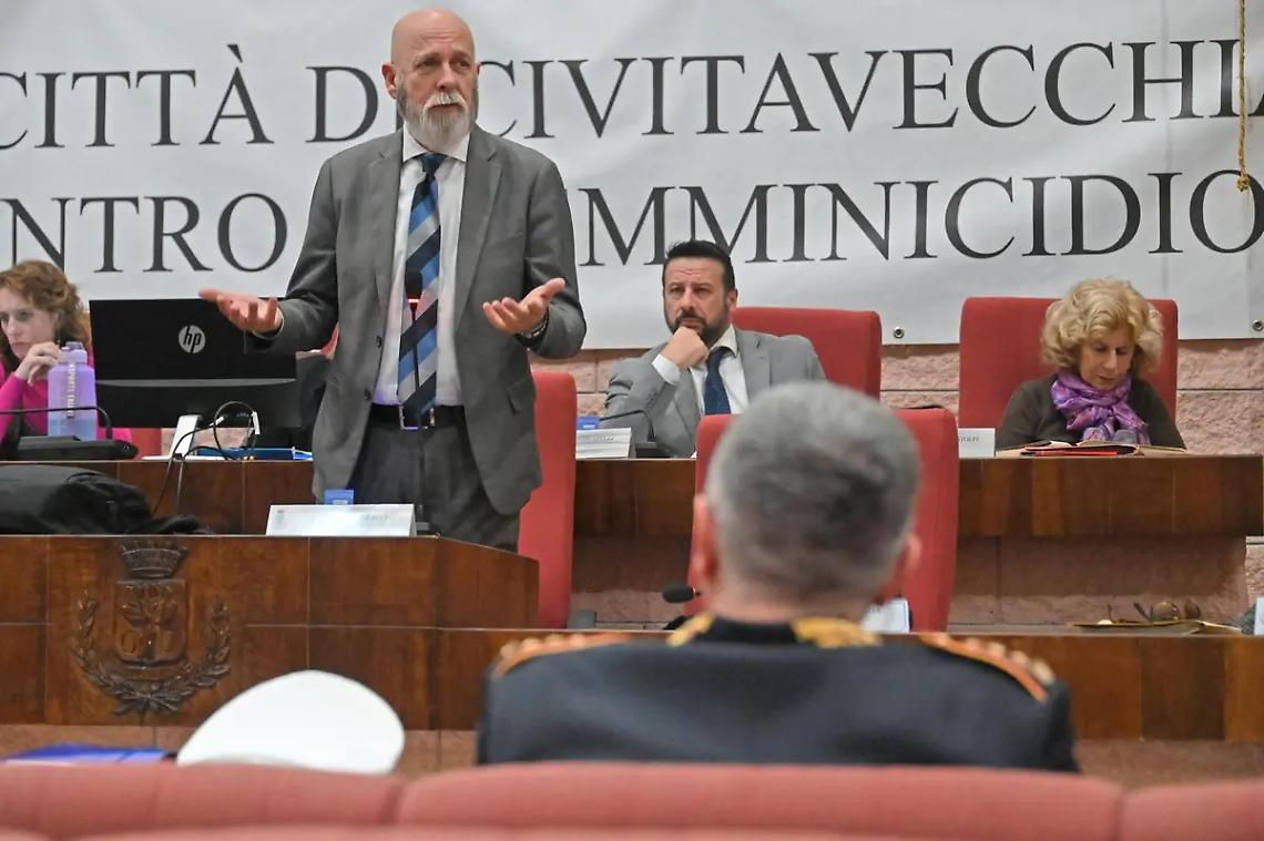 D&rsquo;Amico spara sulla maggioranza