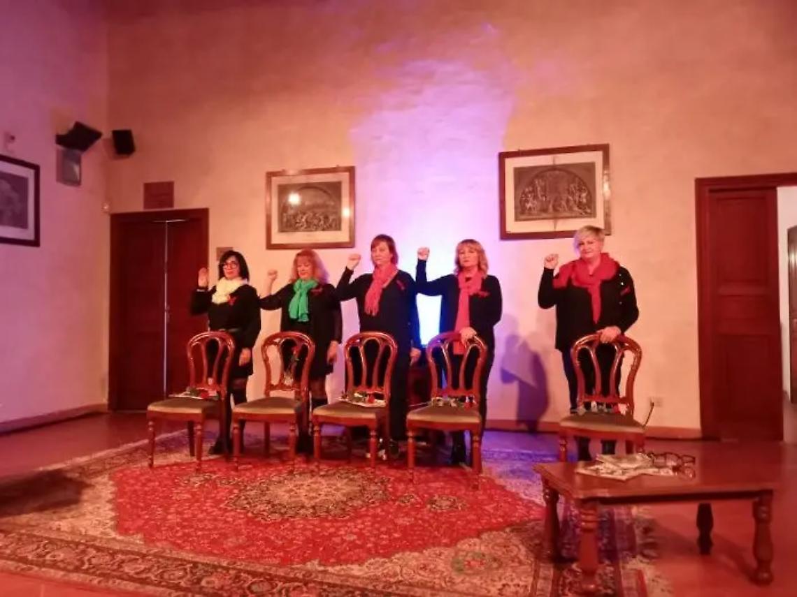 Allumiere, messaggi importanti nelle storie di donne vittime di violenza