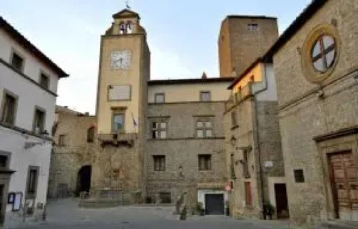 &laquo;No&raquo; unanime alla nuova antenna