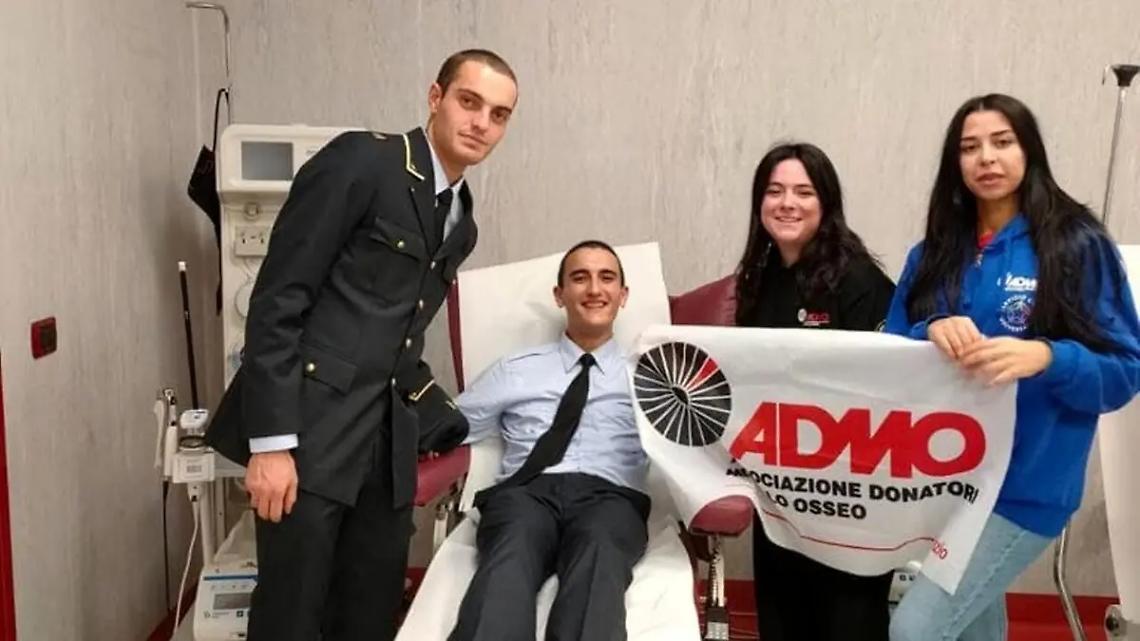 Giovani militari dicono &laquo;s&igrave;&raquo; alla vita