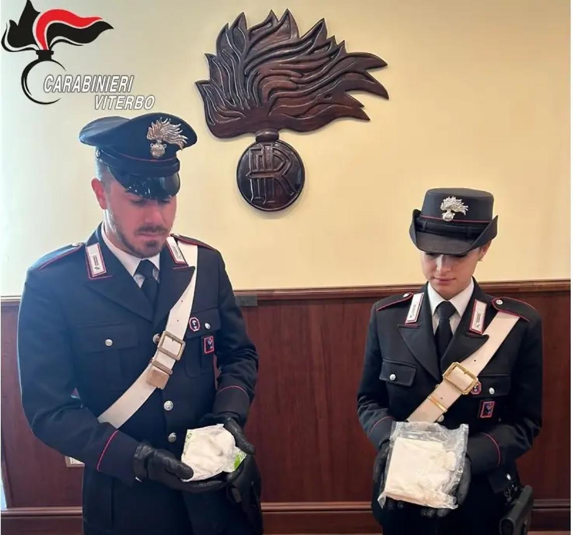 In auto con la cocaina: arrestata coppia di corrieri della droga