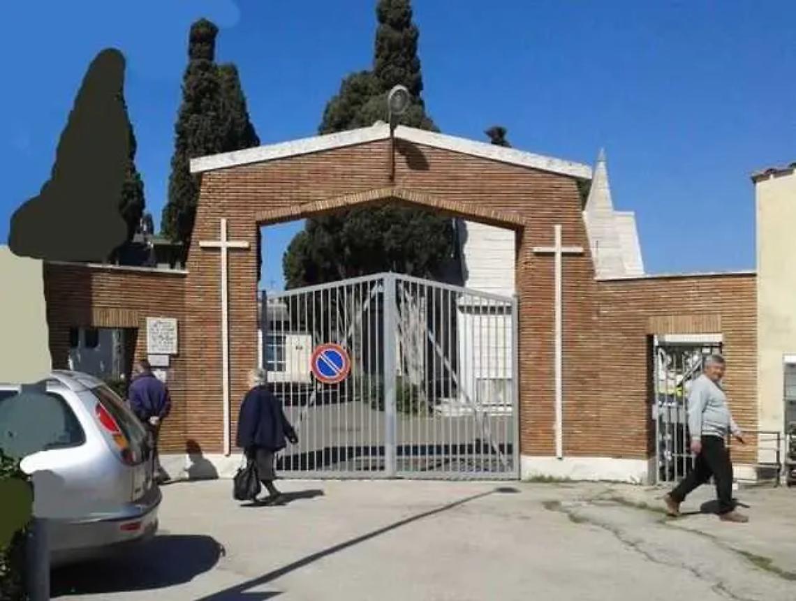 Cimitero Santa Marinella, gli orari per questo weekend