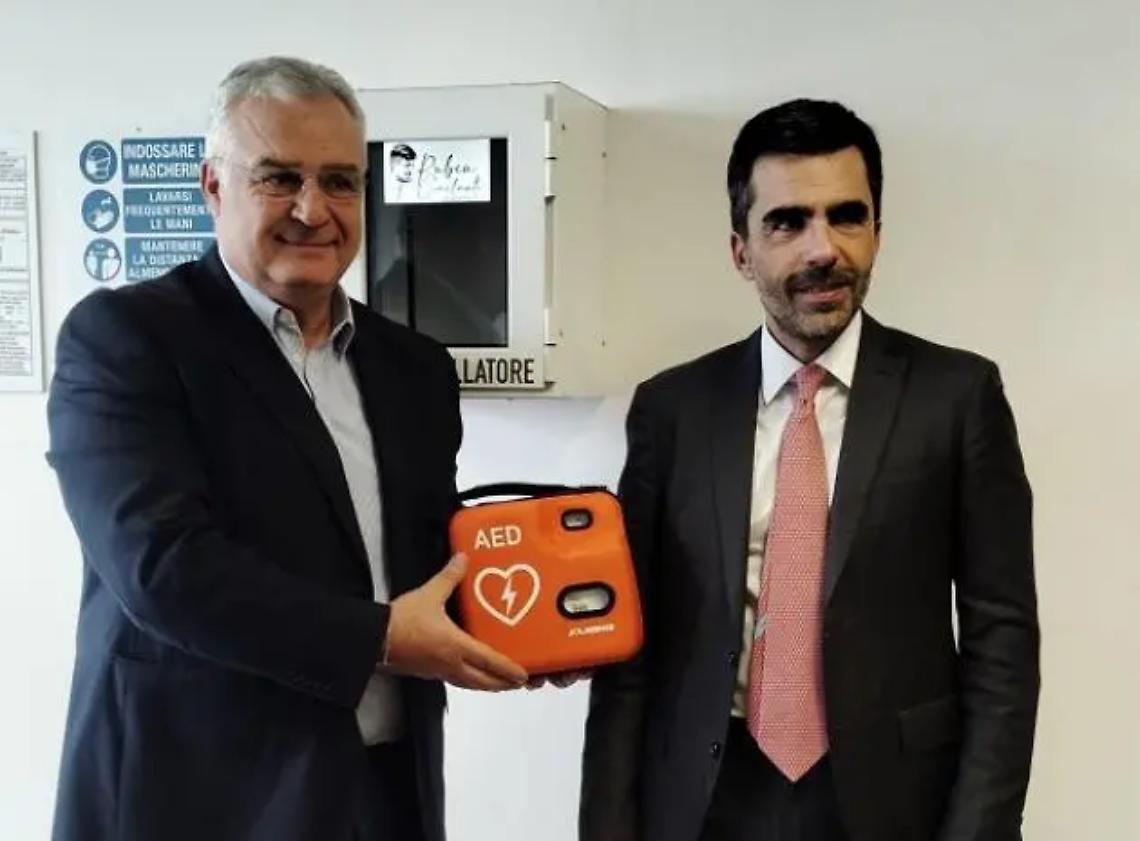L'Aps Ruben Ciarlanti dona due defibrillatori a Talete