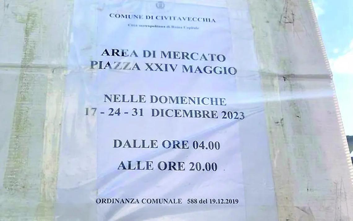 Mercato, spuntano i divieti di sosta a piazza XXIV Maggio per le feste