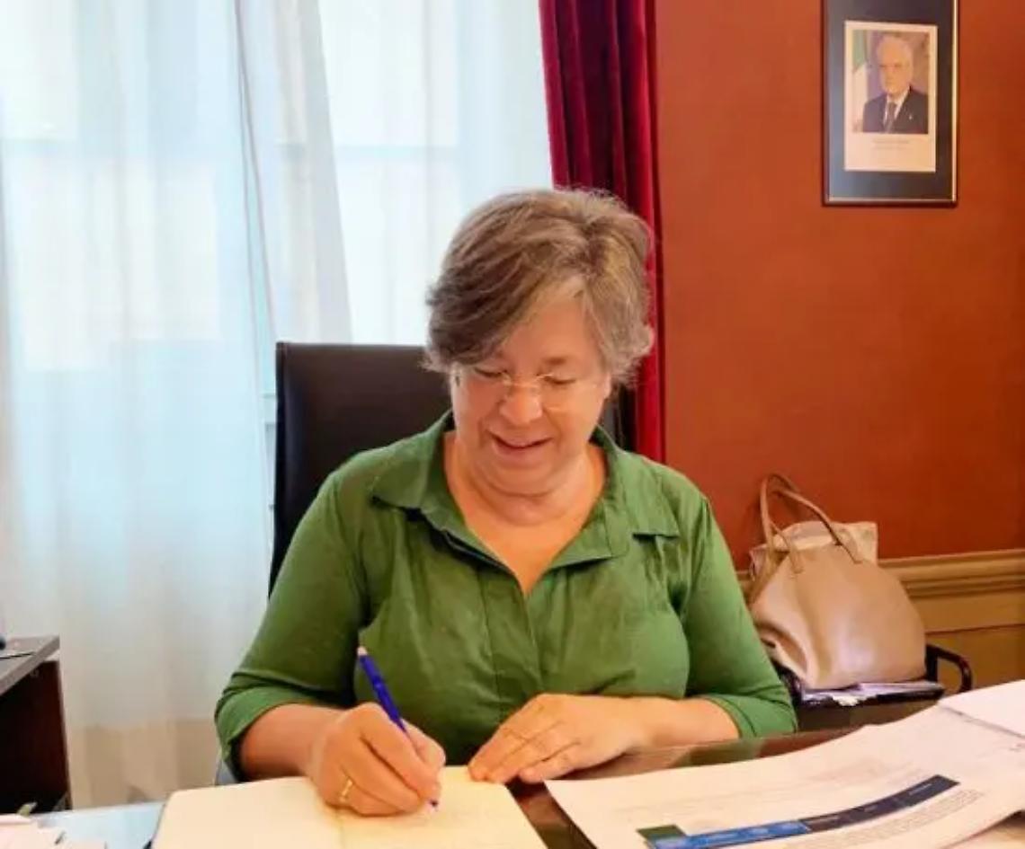 Natale, parcheggi gratuiti venerd&igrave; e sabato