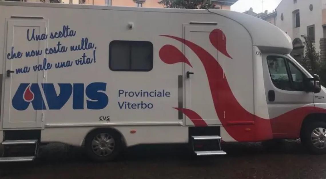 Torna l&rsquo;autoemoteca dell&rsquo;Avis in piazza del Plebiscito