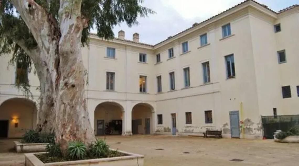 Cambiano gli orari della biblioteca &ldquo;Giulio Regeni&rdquo;, ma scoppia la protesta: &laquo;Non tengono conto dei bisogni dell&rsquo;utenza. Scelta ingiustificata&raquo;