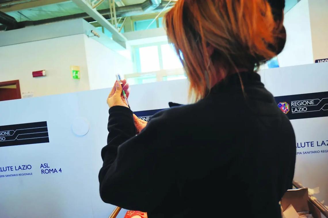 Influenza e covid, oggi open day vaccinale a piazza Verdi